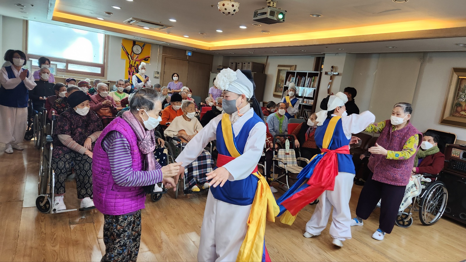 KakaoTalk_20230213_155300585_02.jpg